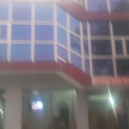 Krishna Hotel آغْرا المظهر الخارجي الصورة